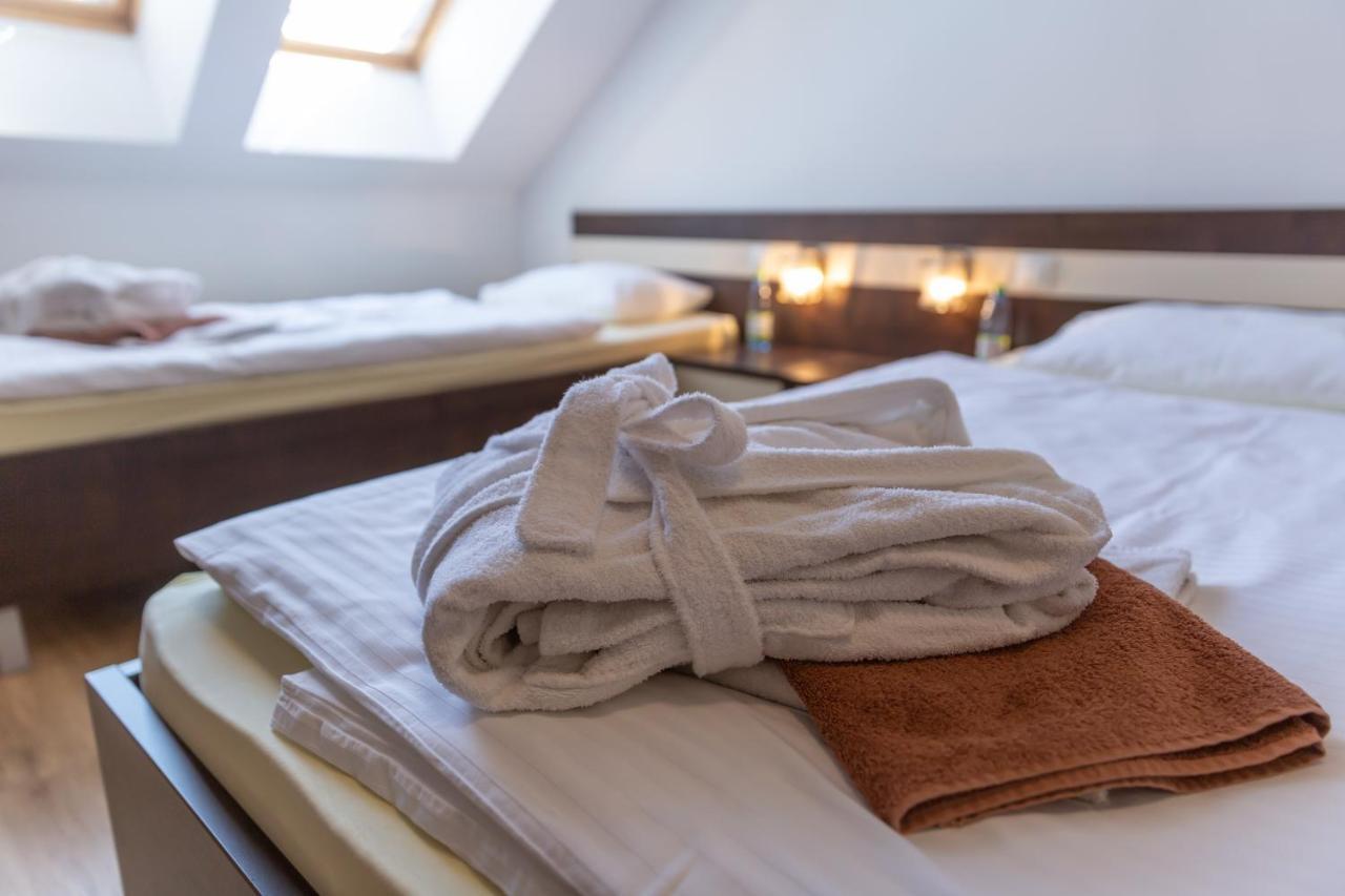Apartman Aqua Bešeňová Eksteriør billede