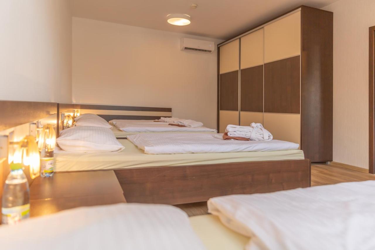 Apartman Aqua Bešeňová Eksteriør billede